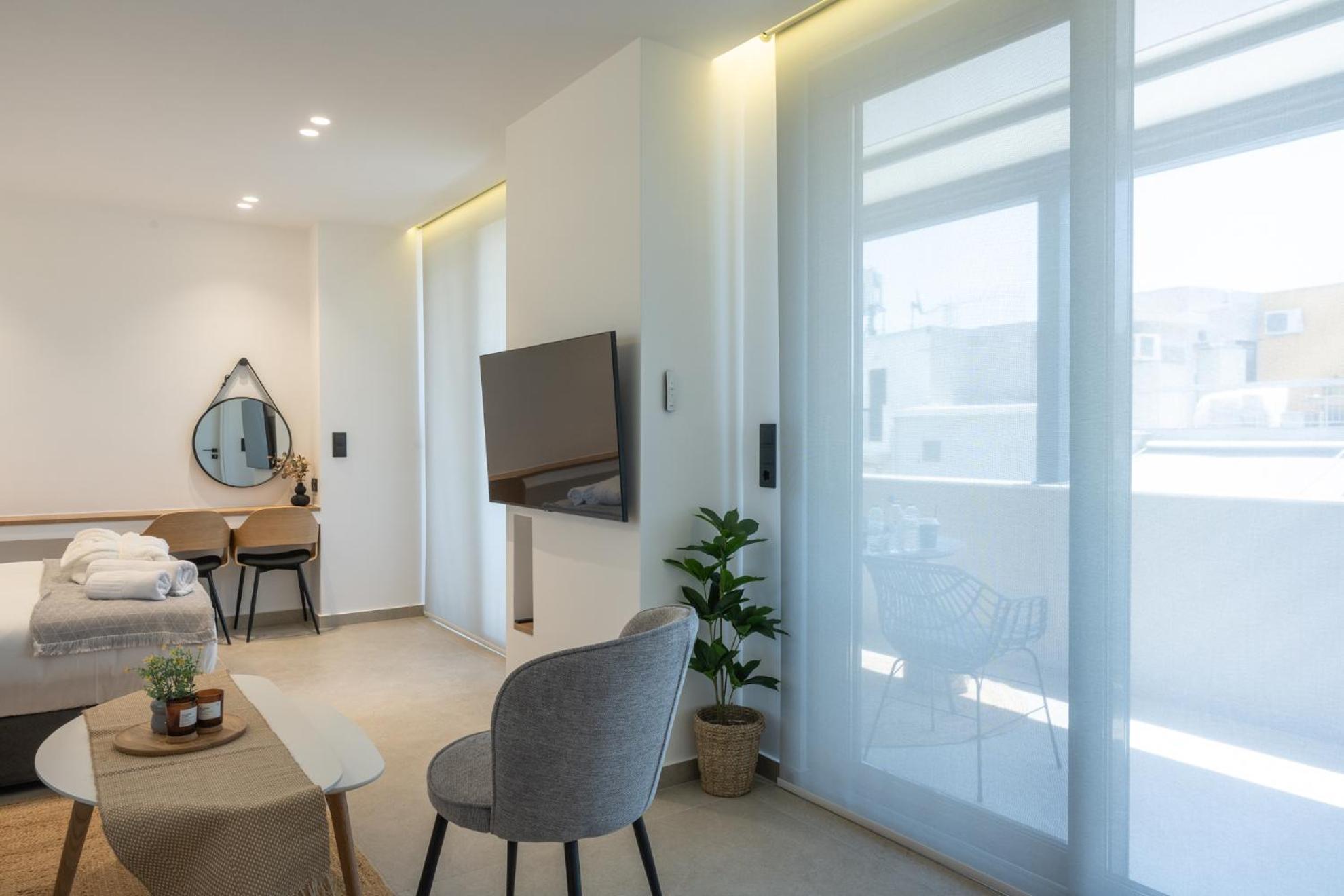 Apartment Heart Of *